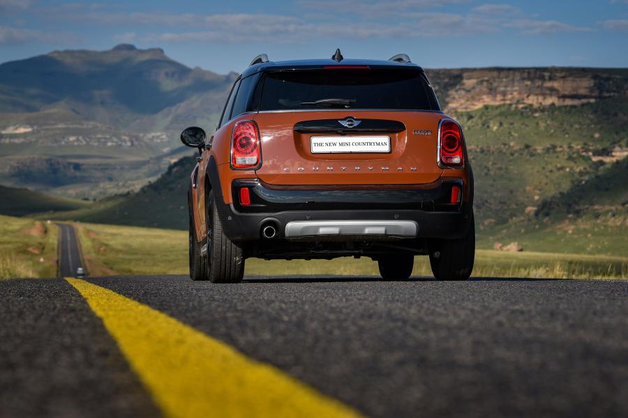  Mini Cooper Countryman 2017 года  (ZA) (фото 7 из 40)